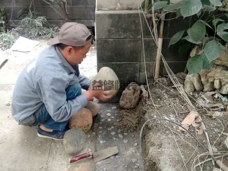 常熟市房屋漏水怎么修补_苏州常熟市漏水检测上门服务费标准(图2)