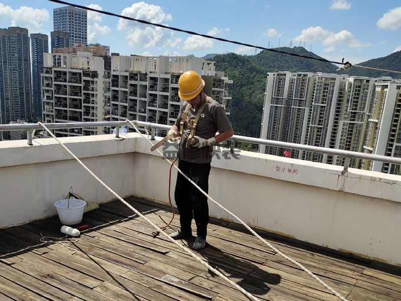 太原迎泽区高空外墙翻新,防水补漏,局部改造(图2)